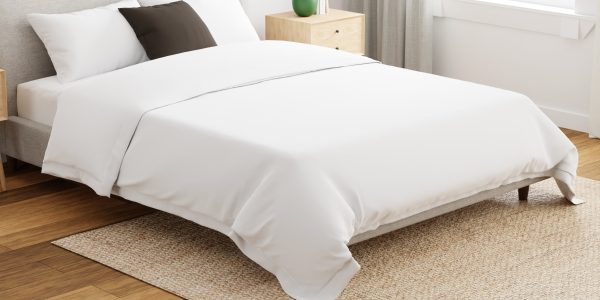 Comforter White Angle